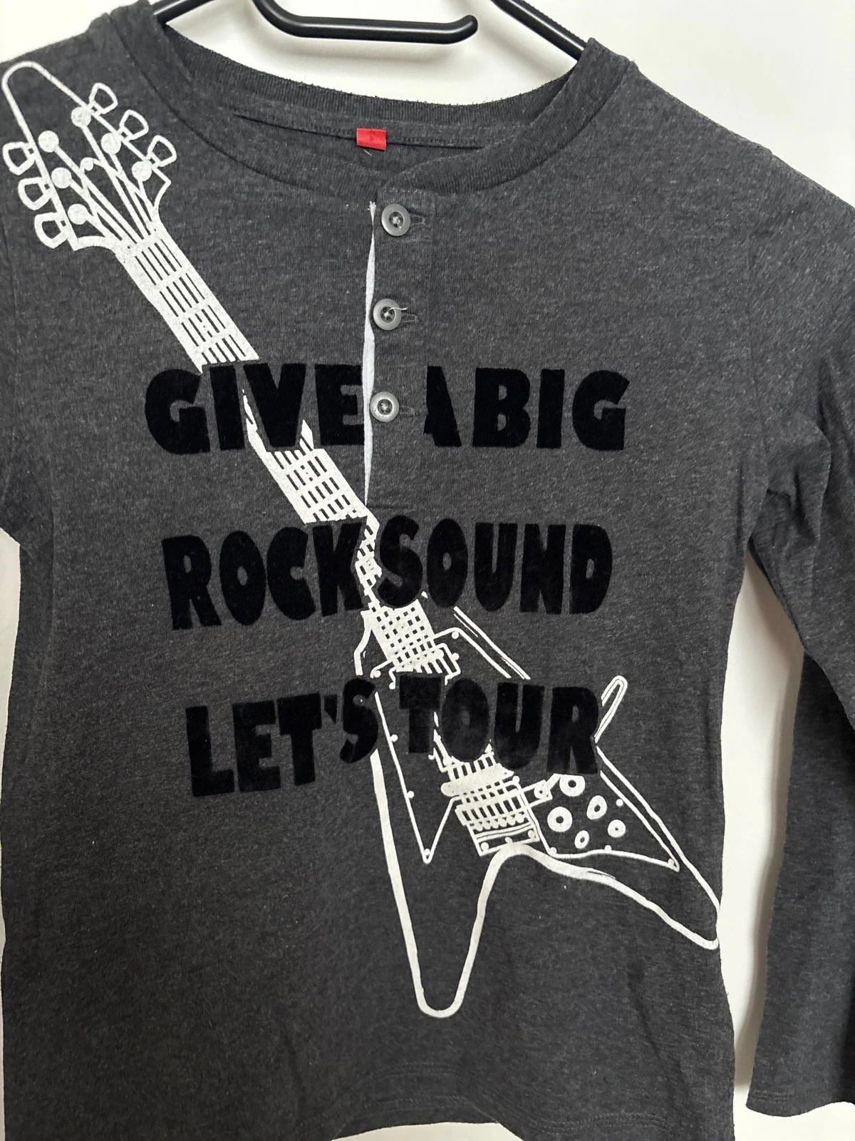 Jersey ligero, 8 años, estampado de guitarra eléctrica – photo 3